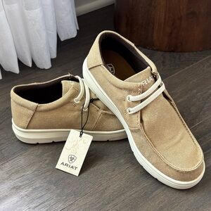 Ariat Hilo Washed Tan Canvas,FLX Foam sole, cushion insole,elastic laces,slip on